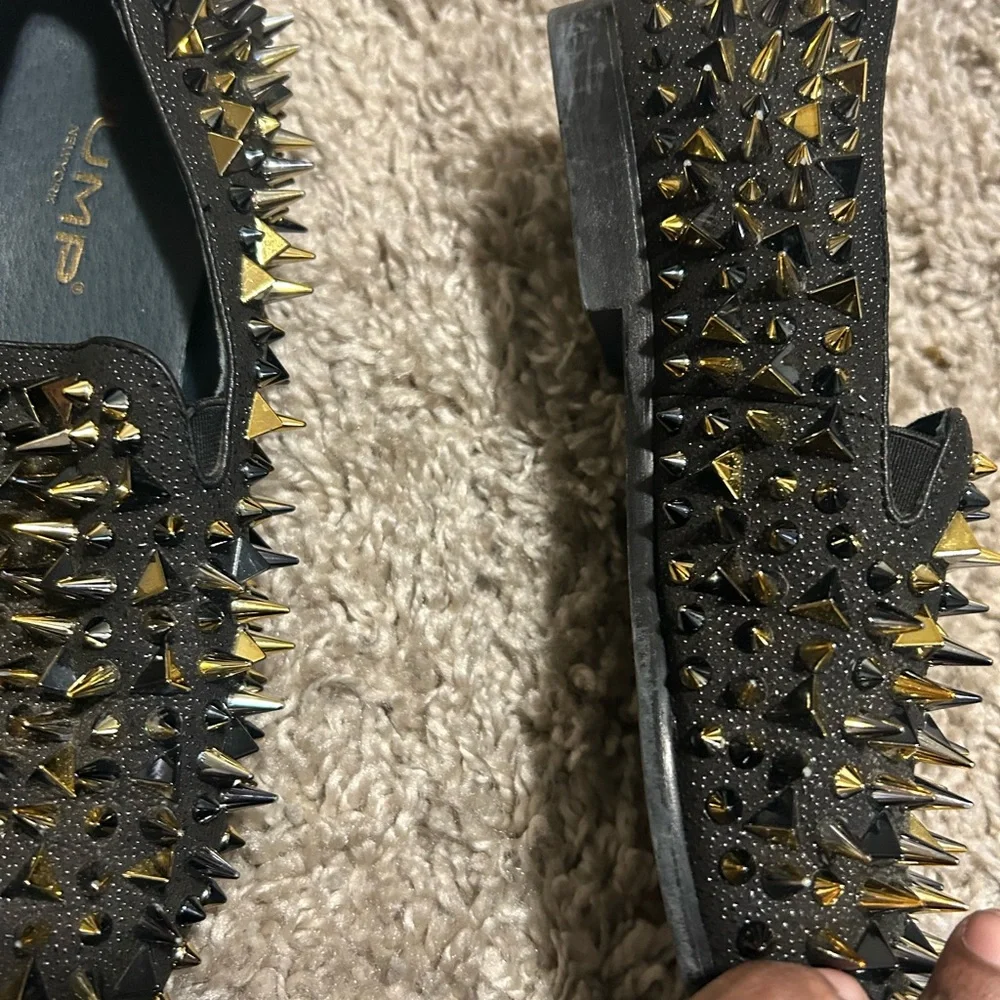 Men’s Shoes - Picture 3 of 7